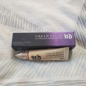 URBAN DECAY Eyeshadow Primer Potion - Full Size - New in Box - Eden